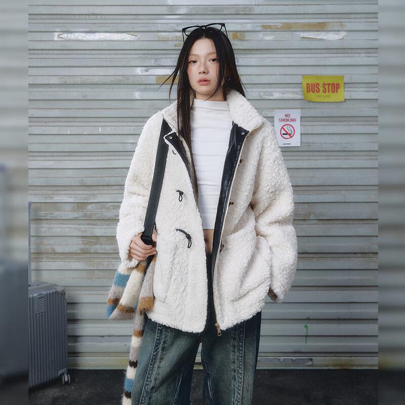 unifree Women's Stand-Collar Lambswool Toggle Jacket