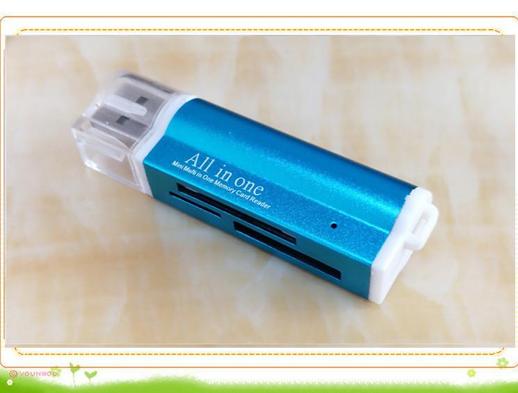 Четыре в одном многофункциональном легком картридере для iPhone, адаптер для картридера Type-C и концентратора для чтения карт SD