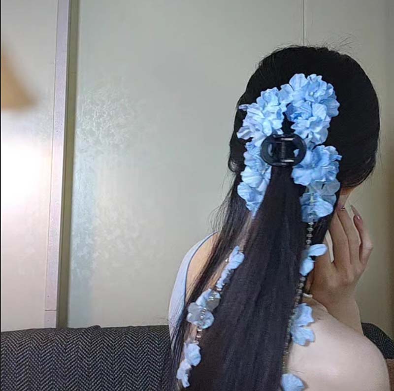 Bohemia Colorful Hydrangea Flower Hair Claw For Women Girls Sweet Cute Petal Tassel Shark Hair Clip Hairpin Hair Accessories