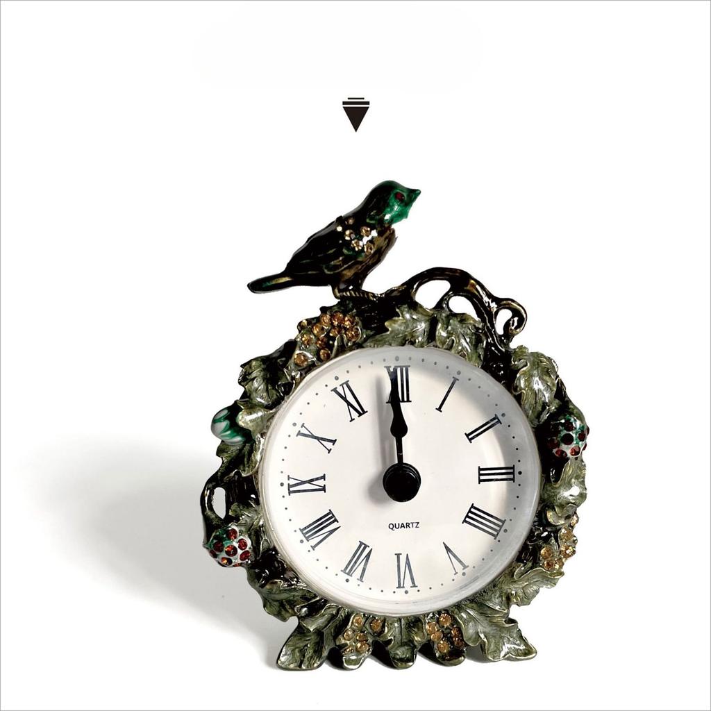 Европейский Ретро Новый Мини Маленький Часы Креативные Часы Гостиная Домашнее Украшение Модельная Комната Бесшумные