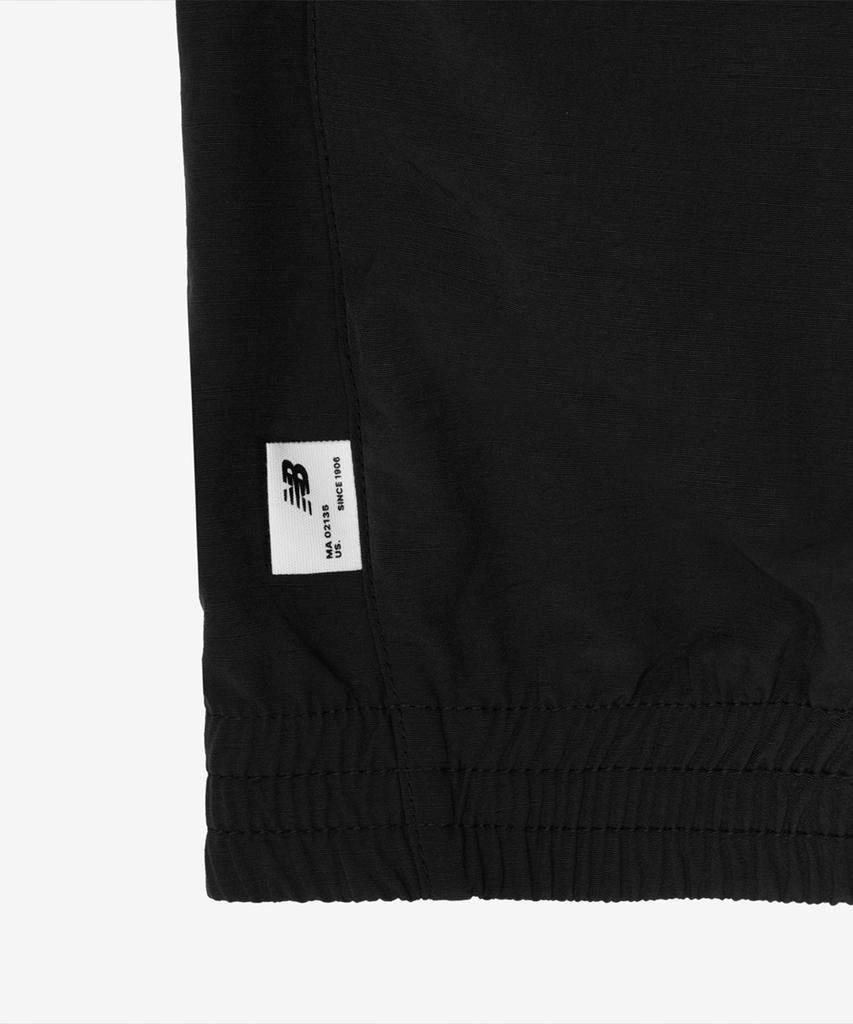 New Balance Nbnag31803 / Унисекс Базовая Теплая Куртка-Разминка с Воротником-Стойкой (черный)
