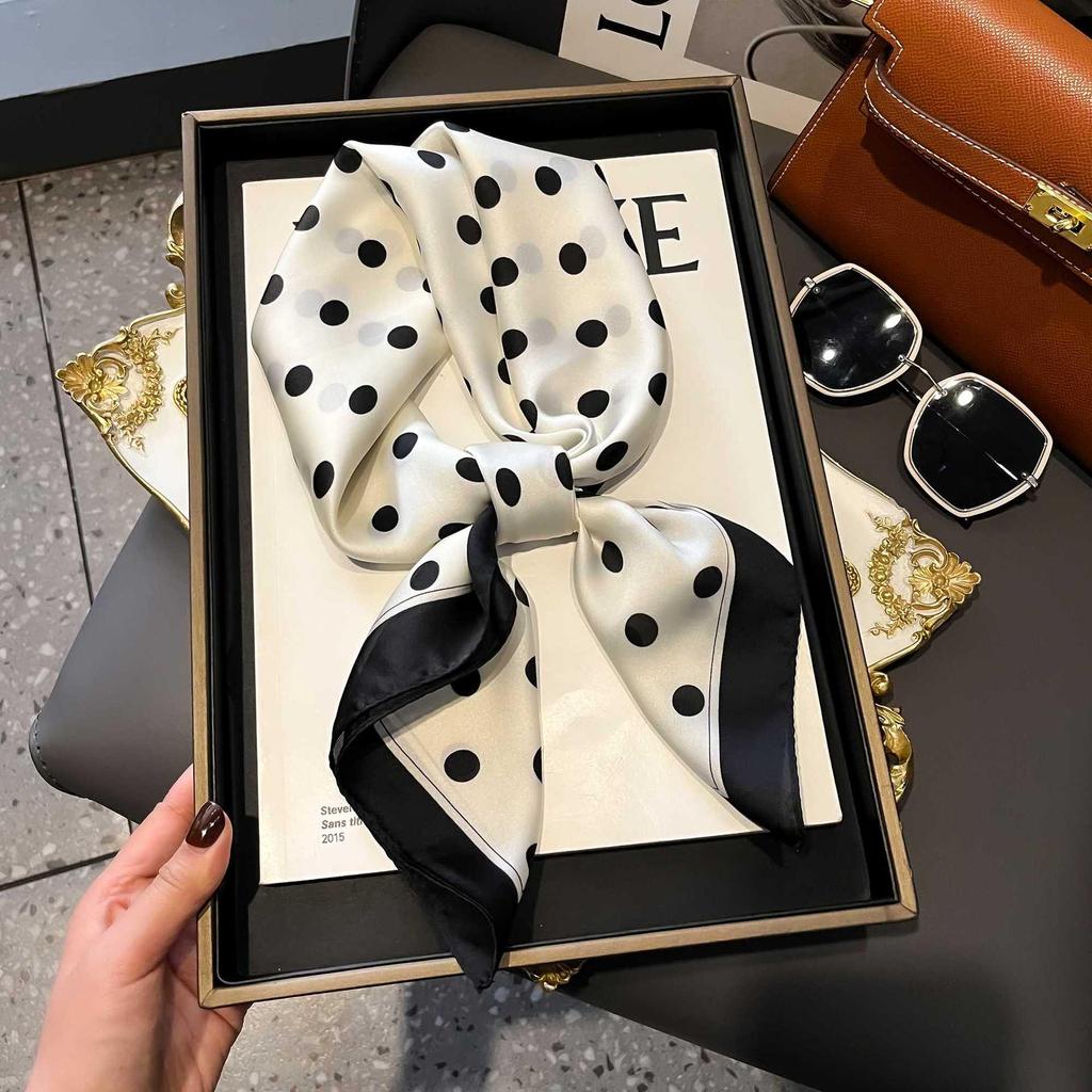 Zhang Ruonan Silk Scarf: Women's 2025 Spring/Summer Retro Neck Tie Accessory - High-End Small Square Neckerchief