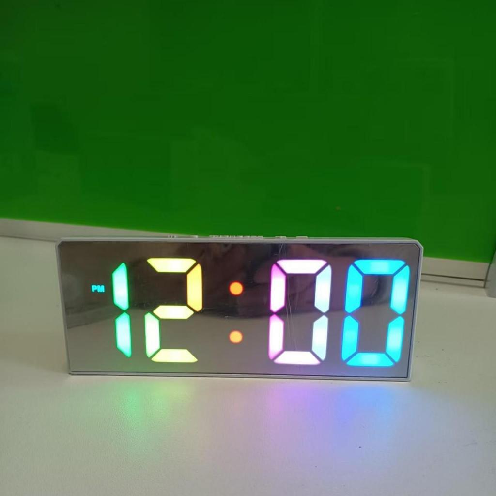 Цифровой будильник с голосовым управлением для детей и настенный, специально разработанный для студентов