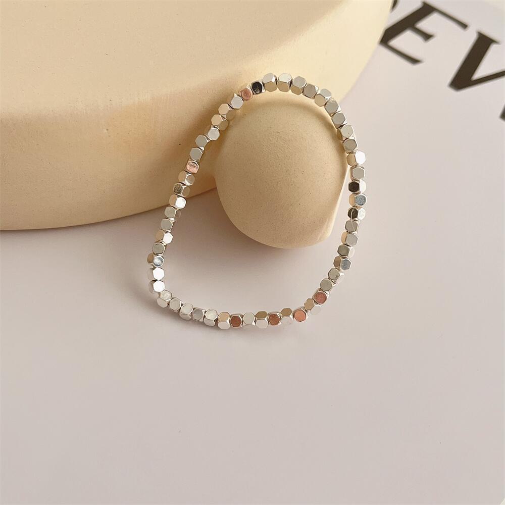 Elegant Silver Pearl Necklace - High-End, Cold Style Clavicle Chain