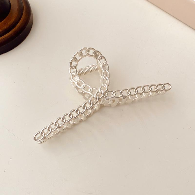 Elegant Korean Shark Metal Hairpin Clip for Stylish Hair