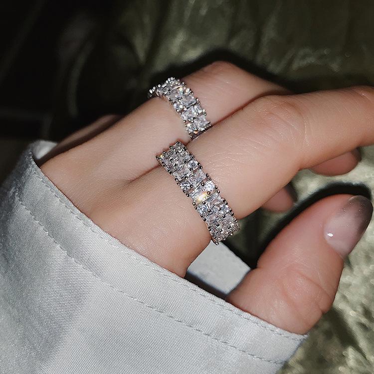 Кольцо Exaggerated Fashion Zircon Ring - Модный дизайн с открытым соединением для женщин