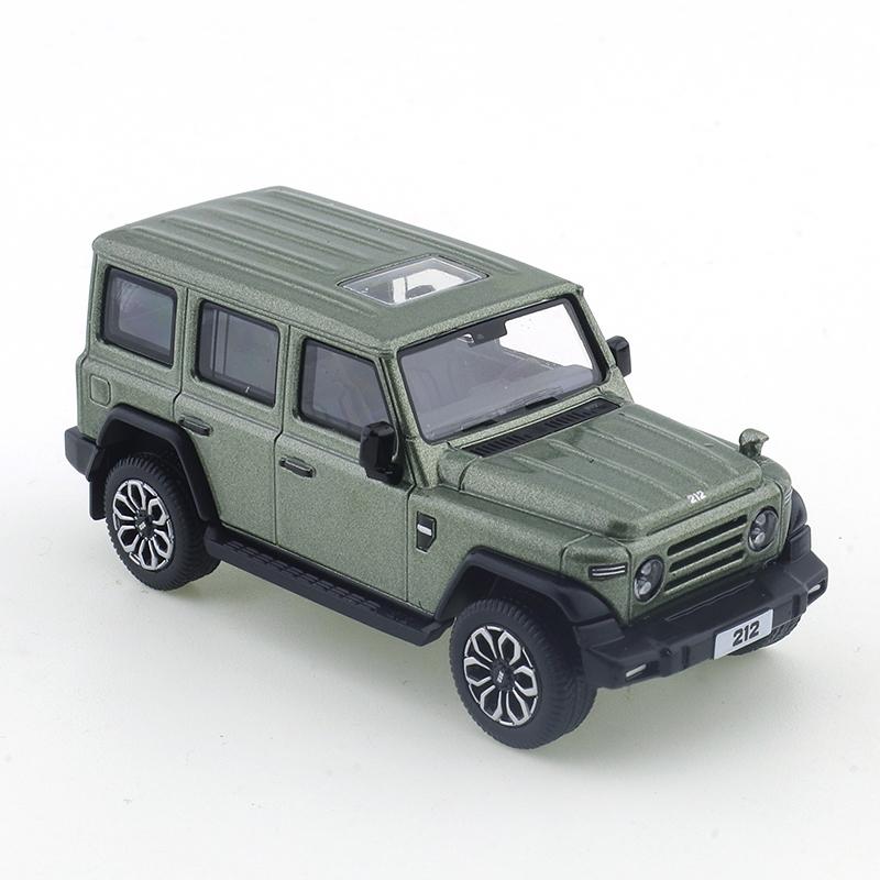 XCARTOYS 1/64 Завод автомобилей Пекина Новый 212 - Зеленые и Зеленые Автомобили Металлическая Литая Модель из Сплава Детские Рождественские Подарки Игрушки для Мальчиков