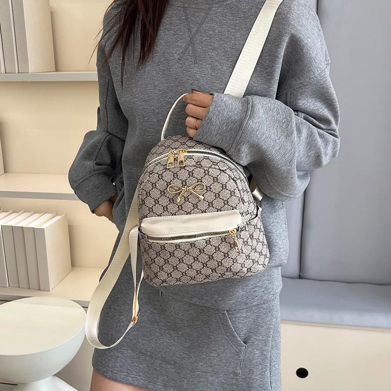 Повседневный рюкзак большого объема из материала ПУ для ежедневного использования с прочной строчкой для женщин