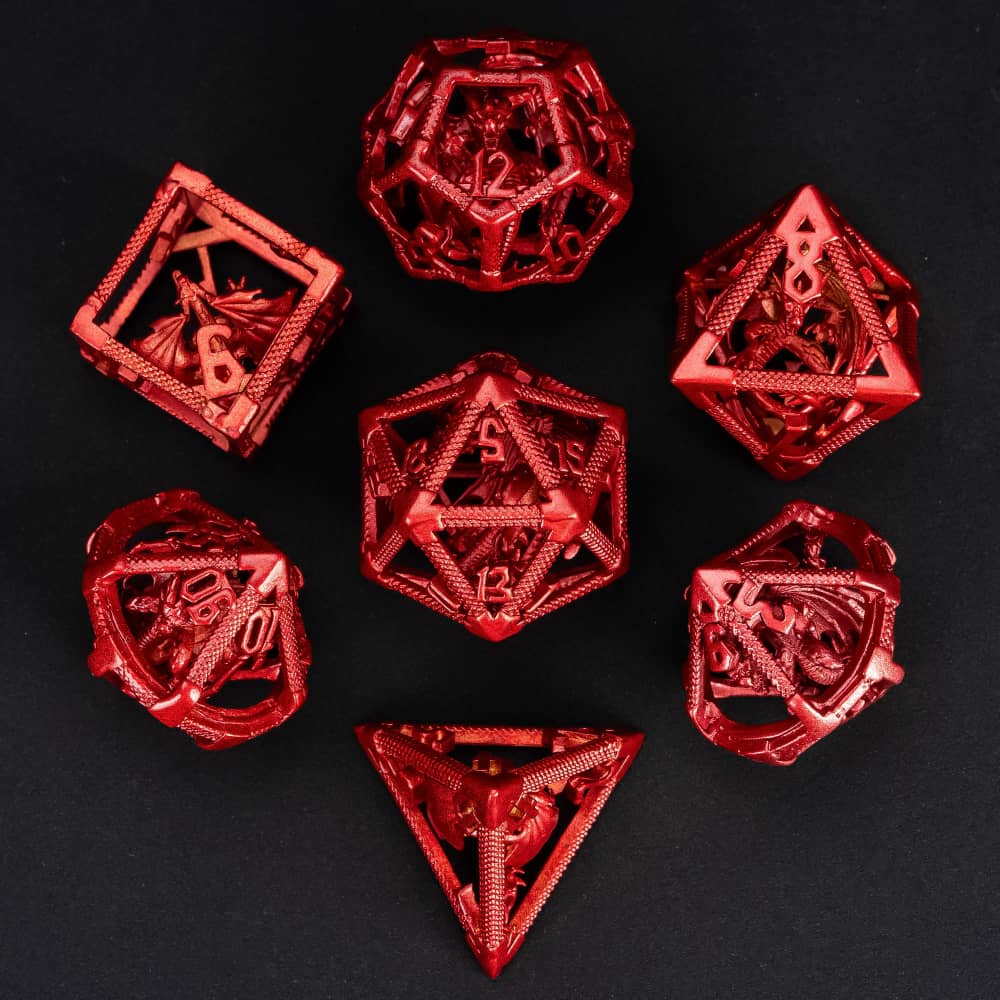 Cusdie Набор кубиков DND из металла с полым драконом, 7 шт., D4-D20, многогранный набор кубиков с железной коробкой для ролевых игр, Pathfinder, настольные игры