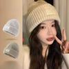 Свободная и утолщенная шапка из шерсти, подчеркивающая маленькое лицо, универсальная осенне-зимняя утолщенная вязаная шапка, защита ушей для большой головы, теплая шапка от холода, плюс бархат
