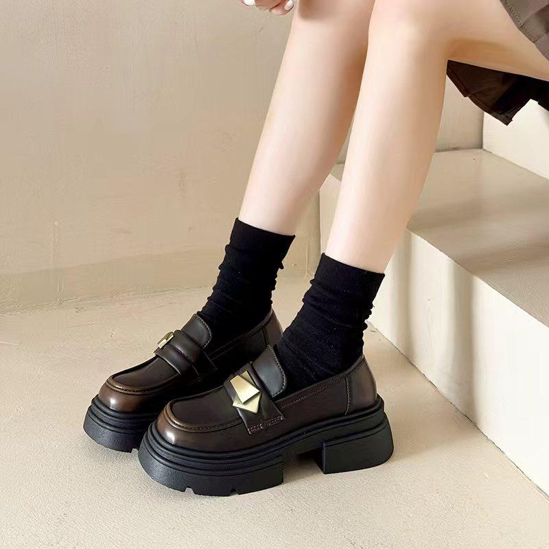 Черные туфли на платформе в британском стиле, маленькие кожаные женские, новая коллекция весна-осень 2025, ретро Мэри Джейн, лоферы на одной педали, одинарные туфли
