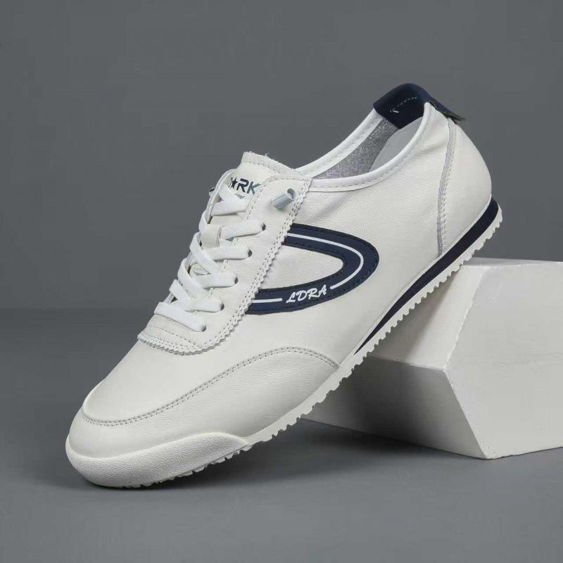 Autumn little white shoes soft sole versatile Forrest Gump shoes lace-up casual sports shoes soft leather running shoes