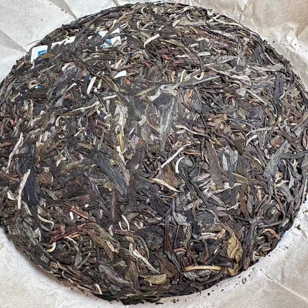 Чай Пуэр 2022 Исландский Пуэр Сырой Чай Юньнань Лепешка Чай 357г