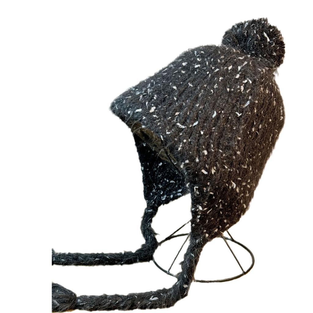 Новая трикотажная шапка Xiaoxiangfeng из экспортной ткани с защитой ушей для женщин с большим меховым помпоном, милая шерстяная шапка, осенне-зимняя, ручной работы, шапка-бандана