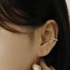 SOSOO Pearl Ear Cuff