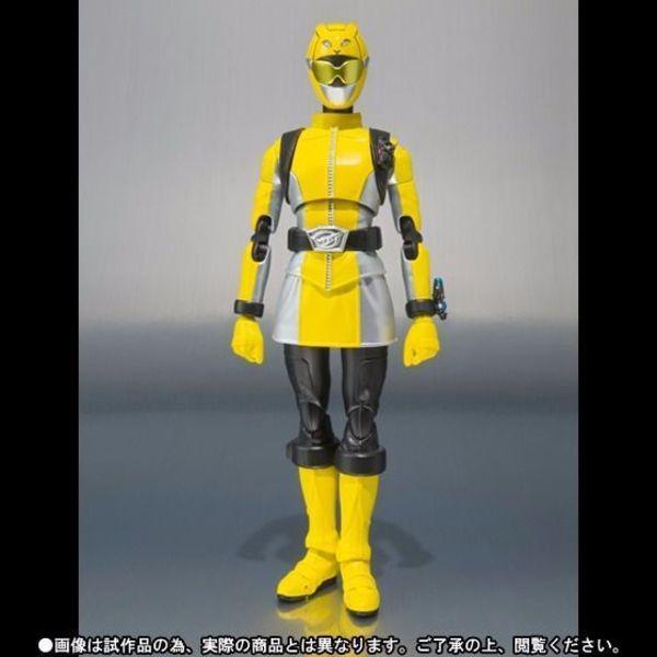 S.H.Figuarts Tokumei Sentai Go Busters ЖЕЛТЫЙ БАСТЕР & USADA LETTUCE BANDAI
