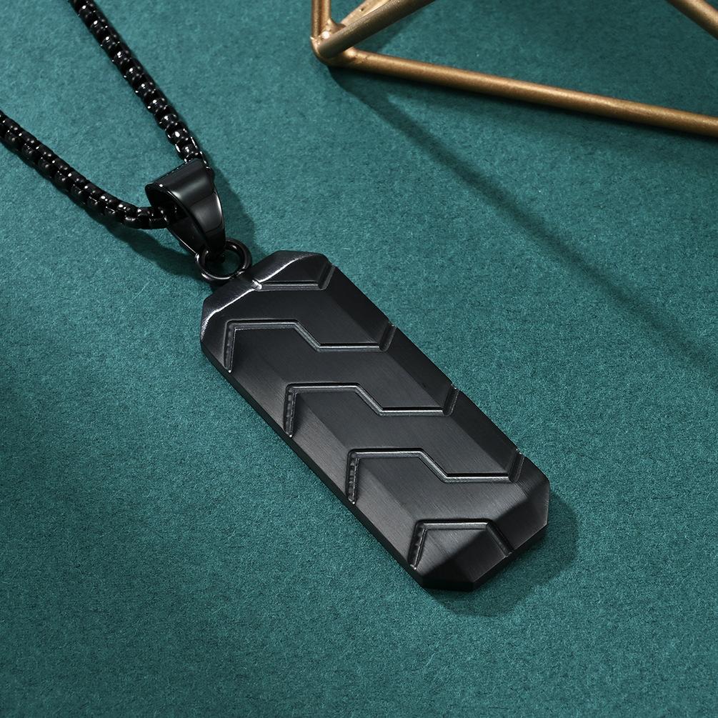 Men's Trend Hexagonal Three-dimensional Bevel Tire Pattern Pendant Hip-hop Retro Style Stainless Steel Necklace Custom