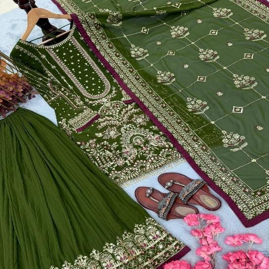 Exquisite Embroidered Georgette Sharara Suit Set – Tunic, Flared Pants & Organza Dupatta