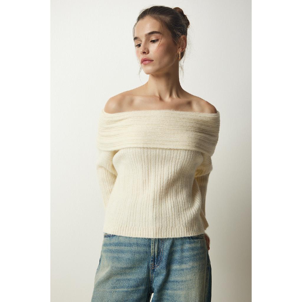 Женский красный трикотаж с воротником Мадонна Pf00049