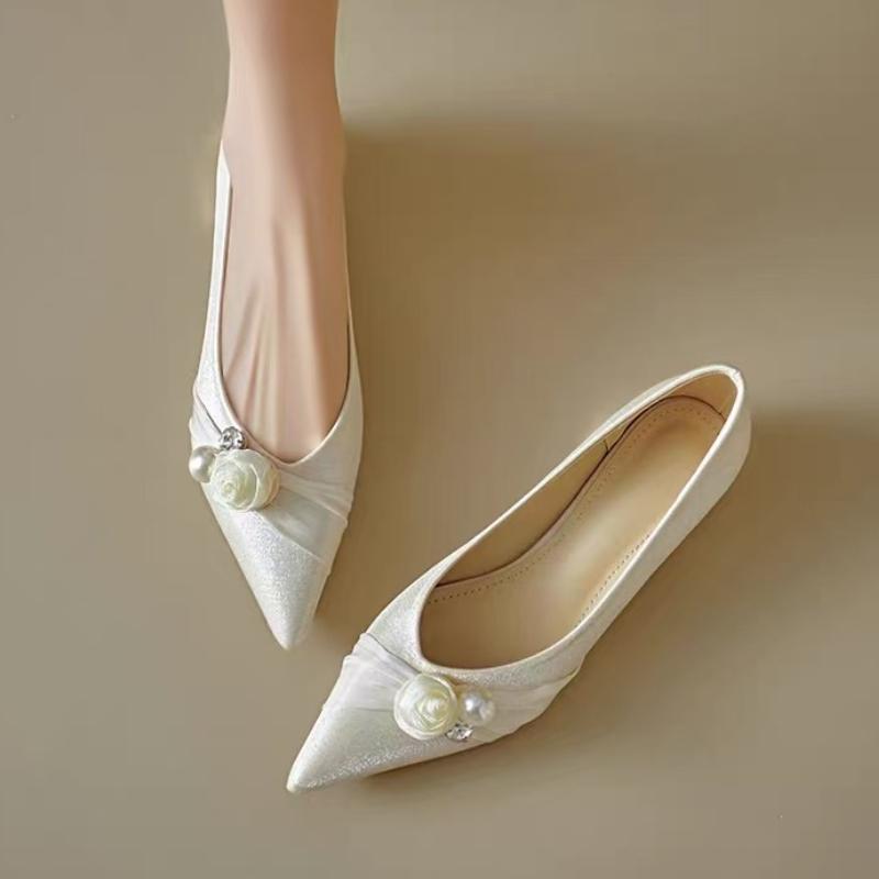 Модные элегантные женские лоферы Мода Свадебная вечеринка Женское повседневное платье Туфли-балетки с острым носком Универсальные женские туфли-балетки с цветком