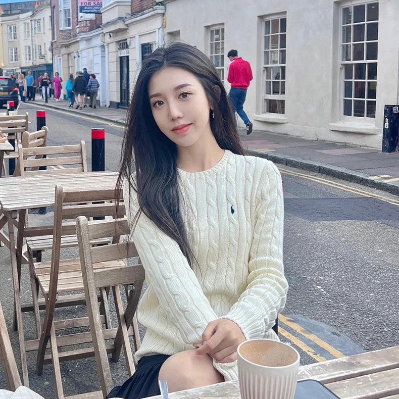 Женский свитер толстой вышивки в стиле колледжа, цвет «Off-White», осенне-зимний дизайн