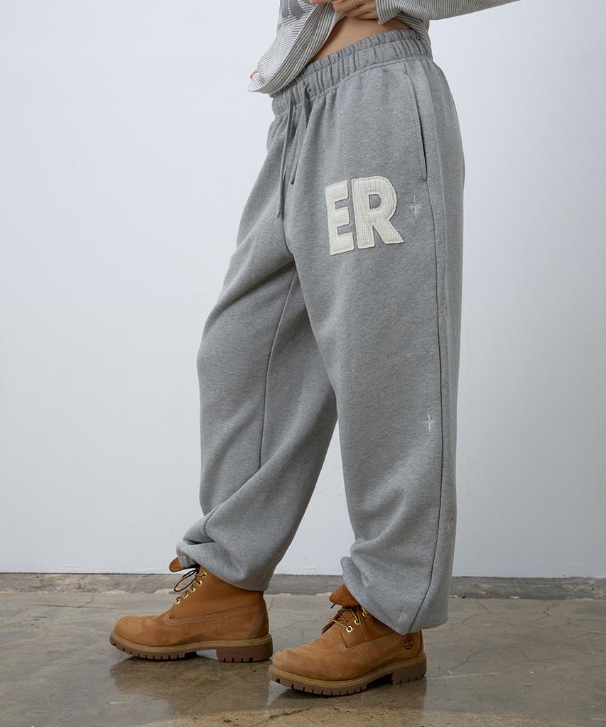 EEERRR Er Waffle Applique Long Sweat Pants (Melange)