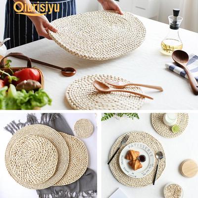 Ротанговые подставки для сервировки стола