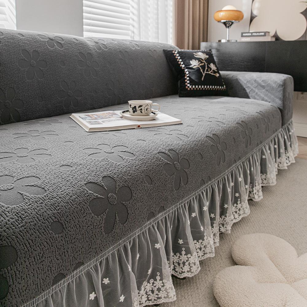 Чехол на диван с юбкой в стиле «Крем с цветами» Новый всесезонный универсальный чехол для защиты дивана с прямыми линиями и полной покрываемостью