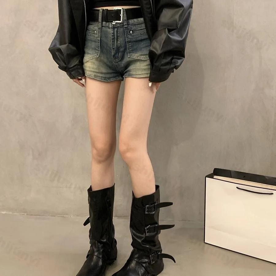 Модные ретро-сапоги до середины голени с пряжкой на ремне 2024 года, новые черные сапоги с круглым носком и плиссировкой, на толстом каблуке для женщин, с боковой молнией, современная обувь