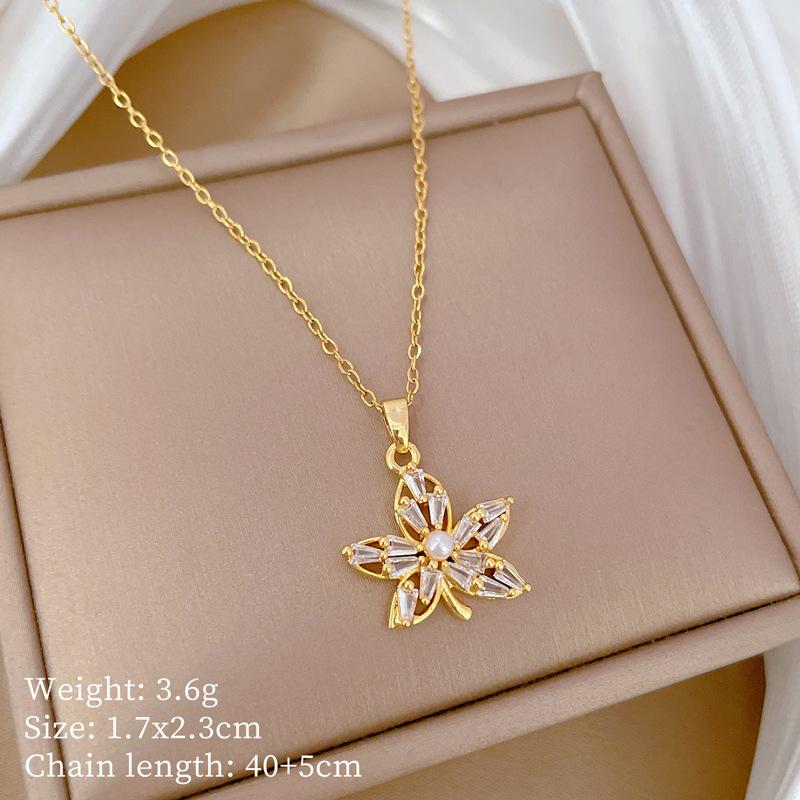 316L Stainless Steel Red Maple Leaf Crystal Pendant Necklace For Women Girl New Trend Clavicle Chain Jewelry Gift Party