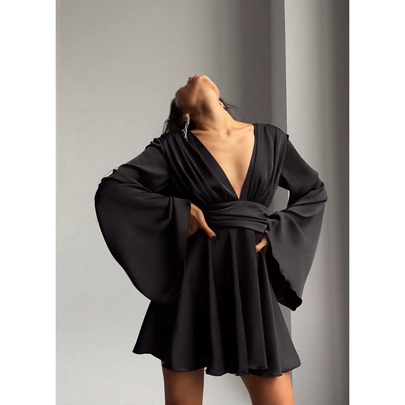 Платье из французского атласа в европейском и американском стиле с расклешенными рукавами, однотонное, с длинными рукавами, женское, с V-образным вырезом, обтягивающее талию, короткое платье