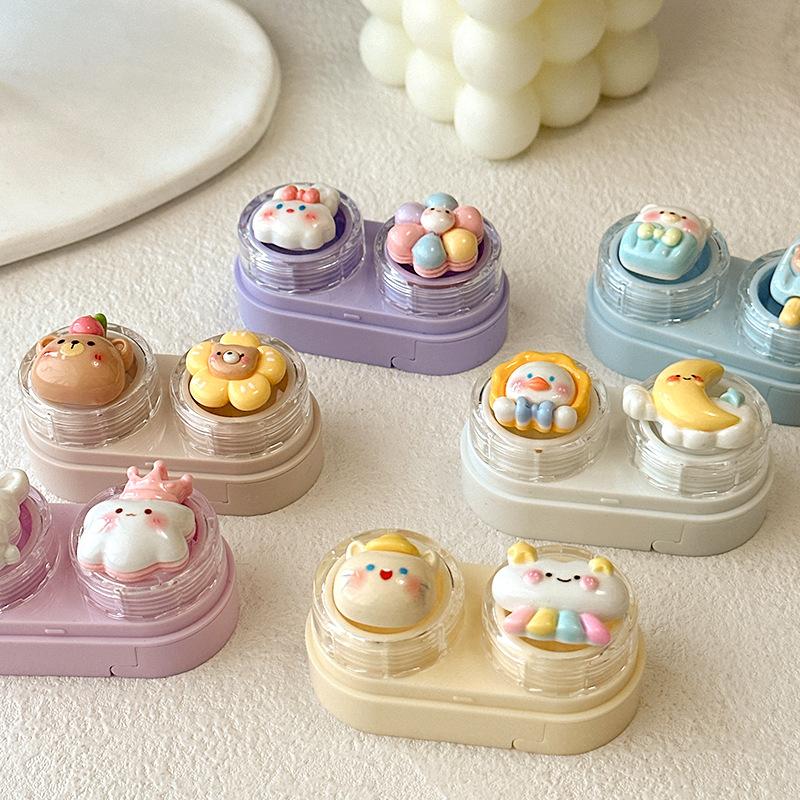 1pc Cute Animal Contact Lens Case Mini Contact Lens Box Portable Lightweight Travel Lens Care Tool with Tweezers