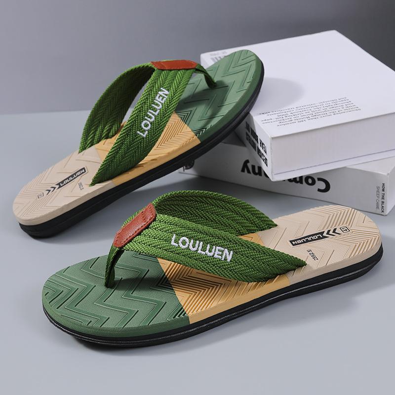 Summer New Wear-resistant Anti-skid Beach Fashion Trend Clip Foot Thick Bottom Flip-flops