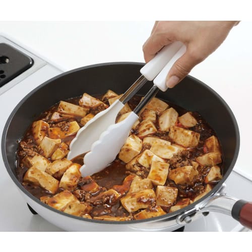 Shimomura Kihan Silicone Tongs, Made in Japan, Won't Scratch Frying Pans, Dishwasher Safe, Suitable for Deep Frying, Easy Grip, Heat-Resistant, White,