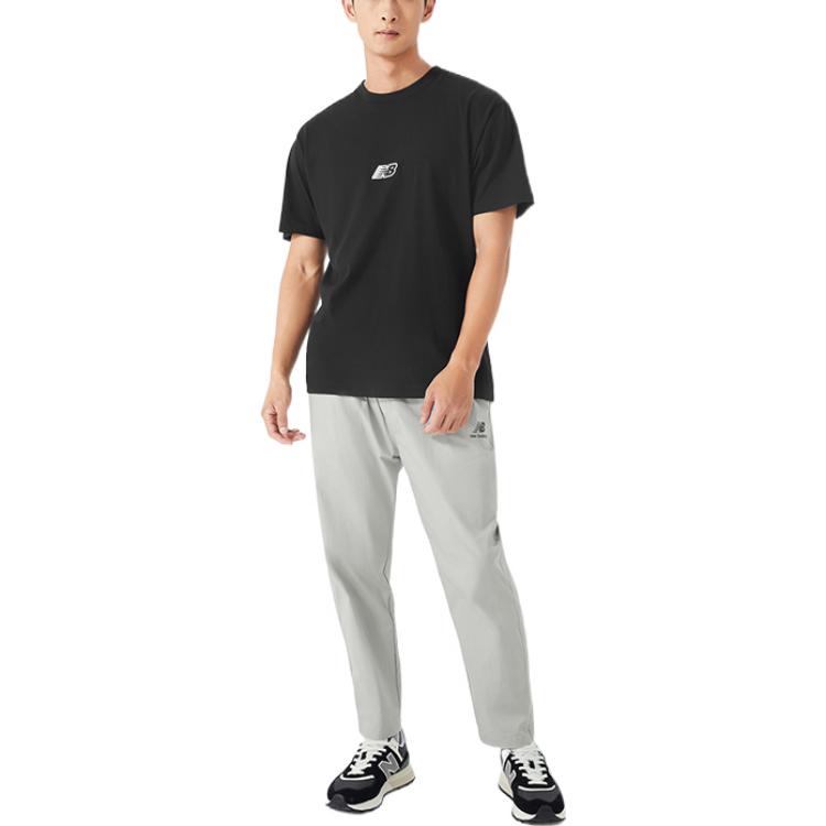 New Balance Футболки Мужские Черные С Круглым Вырезом Умеренный Прямой Крой AMT23514-BK