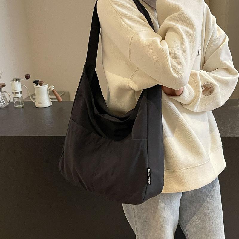 Canvas Bag Women'S Japanese Harajuku Solid Color Versatile Large-Capacity Shoulder Bag Student Class Commuter Bag Tote Bag