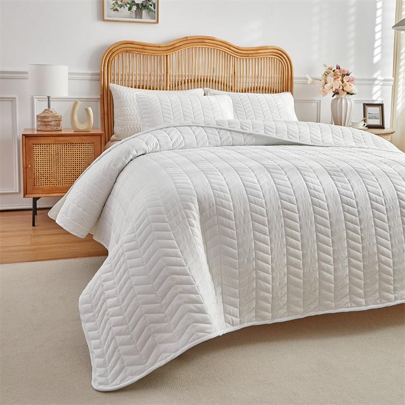 3pcs Set Quilted Bedspread, Solid Color Soft Breathable Bedsheet, 230*230cm+2pcs Pillowcase 51*66cm