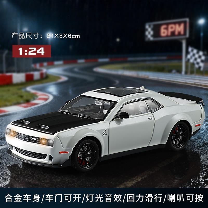 1:24 Challenger Srt Hell Cat Литой Модель Автомобиля Звук и Свет Детская Игрушка Подарок на День Рождения Миниатюрная Машинка