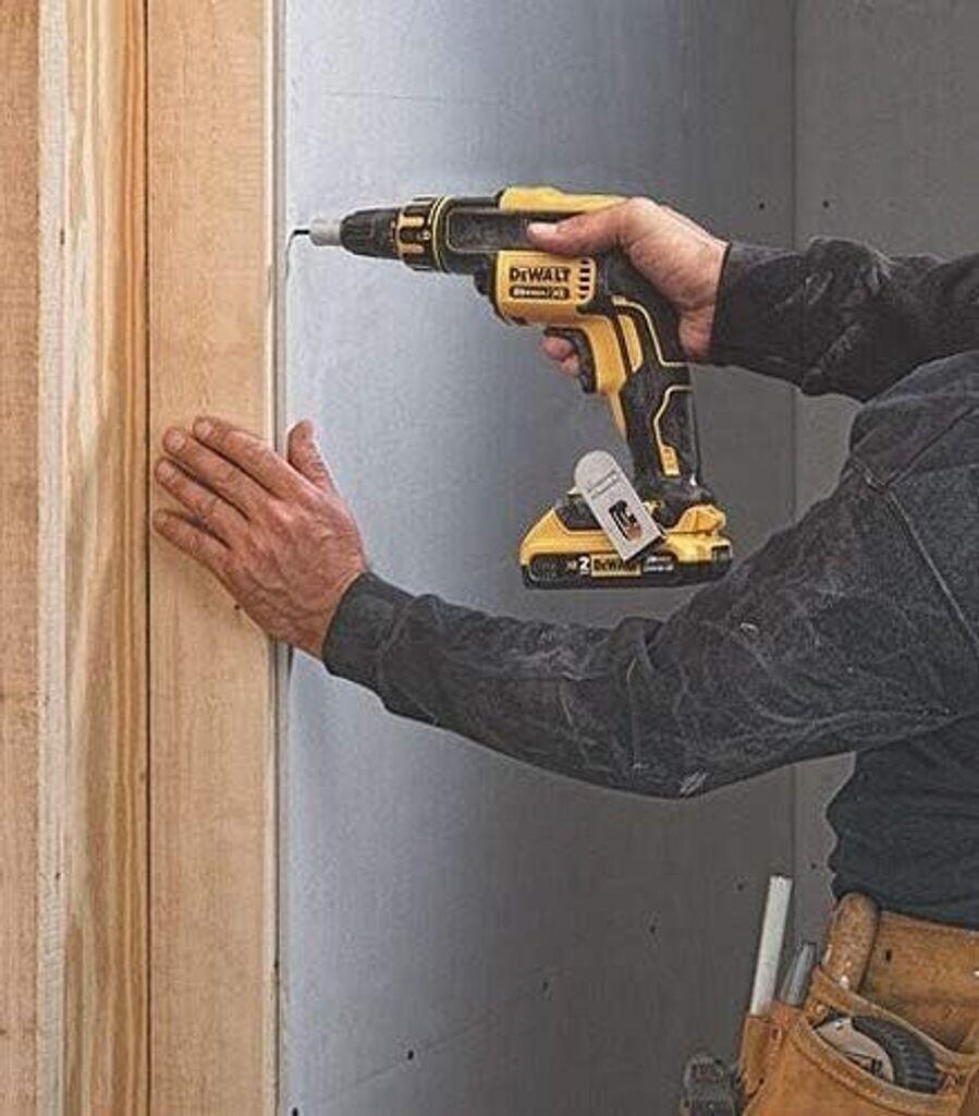 Дрель-шуруповёрт DeWalt DCF620DCF620N