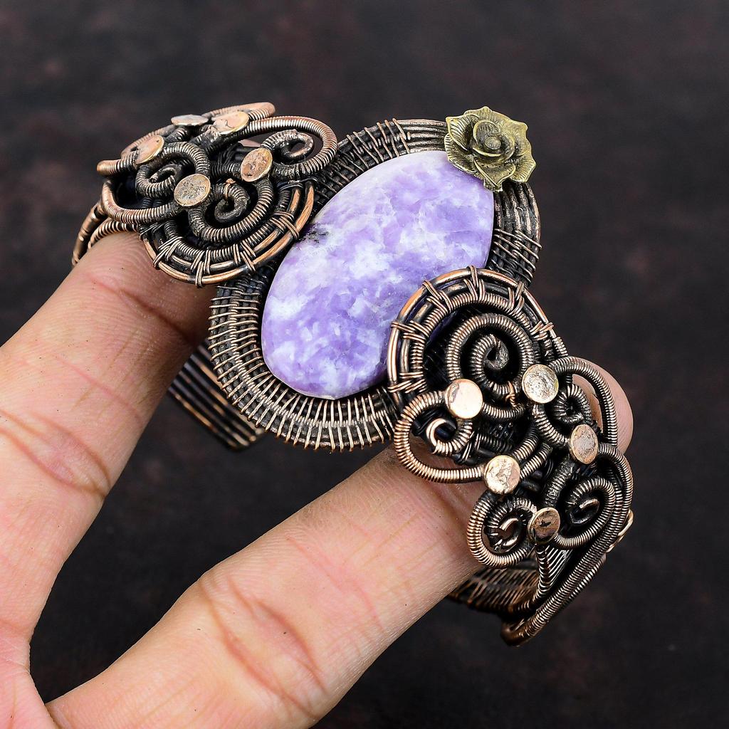 Лепидолитовый браслет, браслет из медной проволоки, регулируемый браслет-манжета, браслет с драгоценными камнями, ювелирные изделия из медной проволоки, цветочная манжета ручной работы, подарок для него