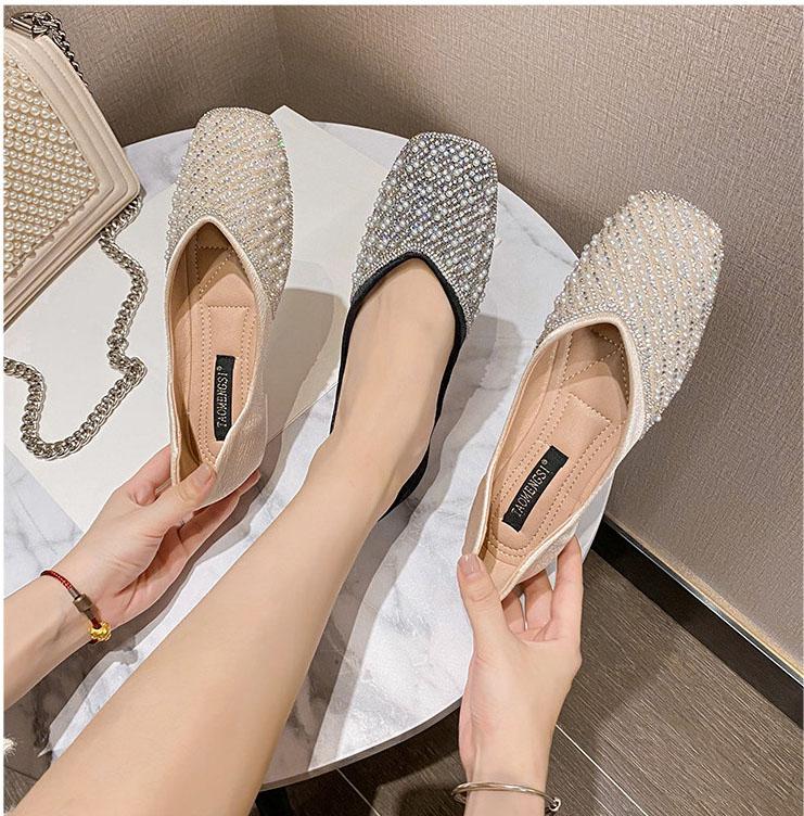 Женская обувь на плоской подошве, весна-лето, для девушек, дизайнерская обувь с круглым носком, повседневная обувь с кристаллами и жемчугом, модные мокасины без застежек, размеры 33-43