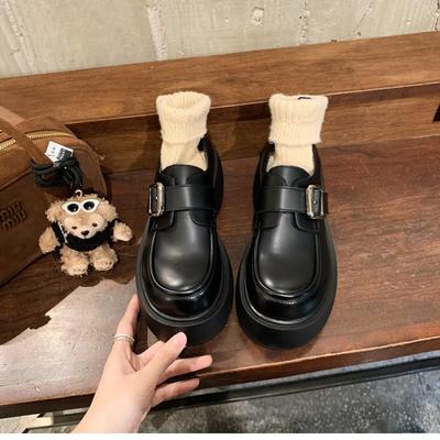 Виноградная студия lee круглый носок металлическая пряжка ремешок на утолщенном каблуке толстая подошва лоферы маленькие кожаные туфли женские весна и осень