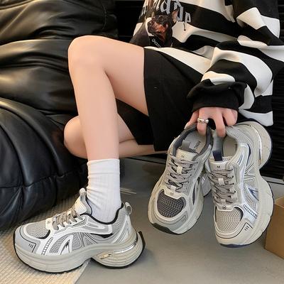 Платформенные кроссовки «папины кроссовки» женские 2025 весна новые высококачественные повседневные спортивные туфли универсальные и популярные маленькие кроссовки для бега
