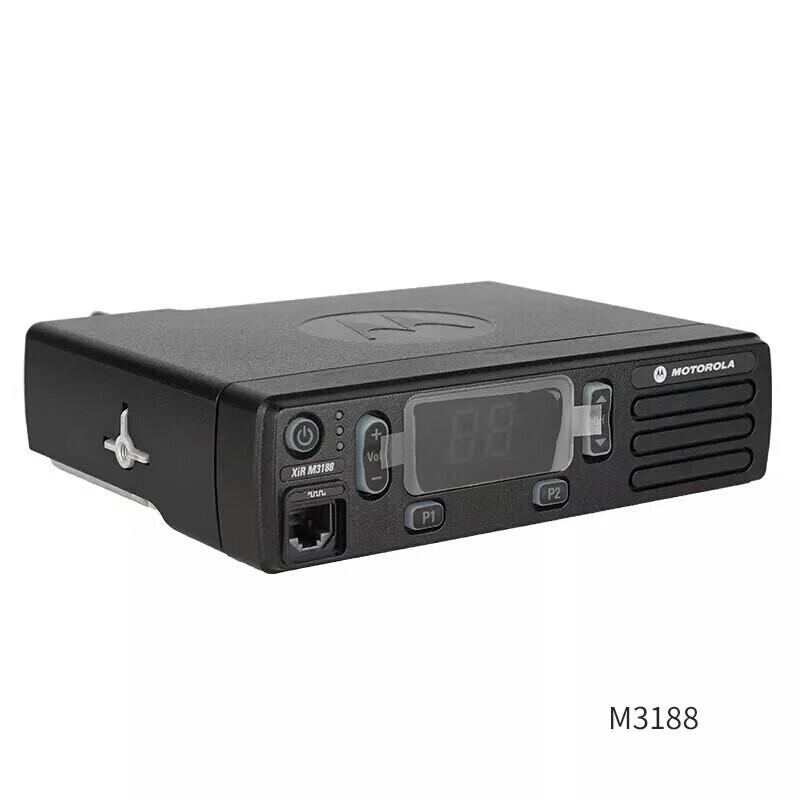 Motorola Цифровая автомобильная радиостанция XIR M3688 (Китайская версия)