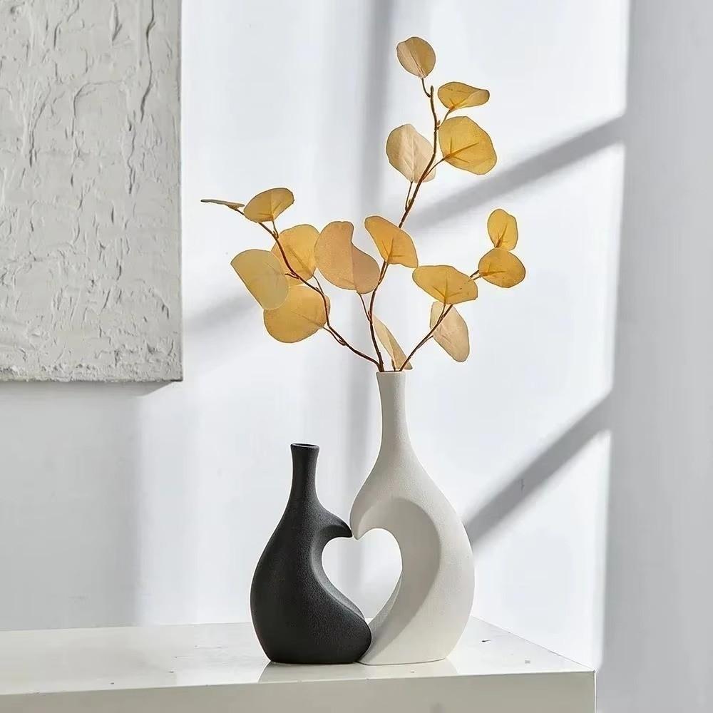 A Set Elegant Irregular Shape Vase Heart-Shaped Water Cultivation Vase Modern Ceramic Vase