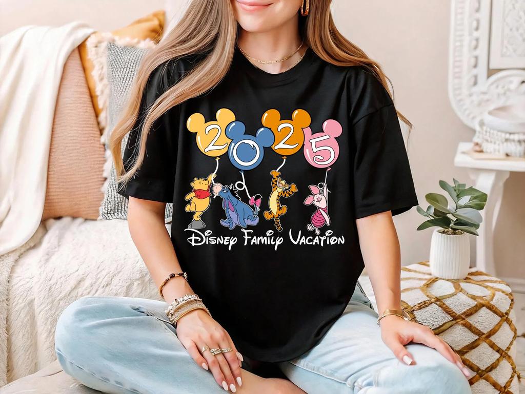 Disney Family Vacation 2025 Tshirt Winnie the Pooh And Friends Mickey Balloons Shirt Disney Pooh Bear And Co Sweater