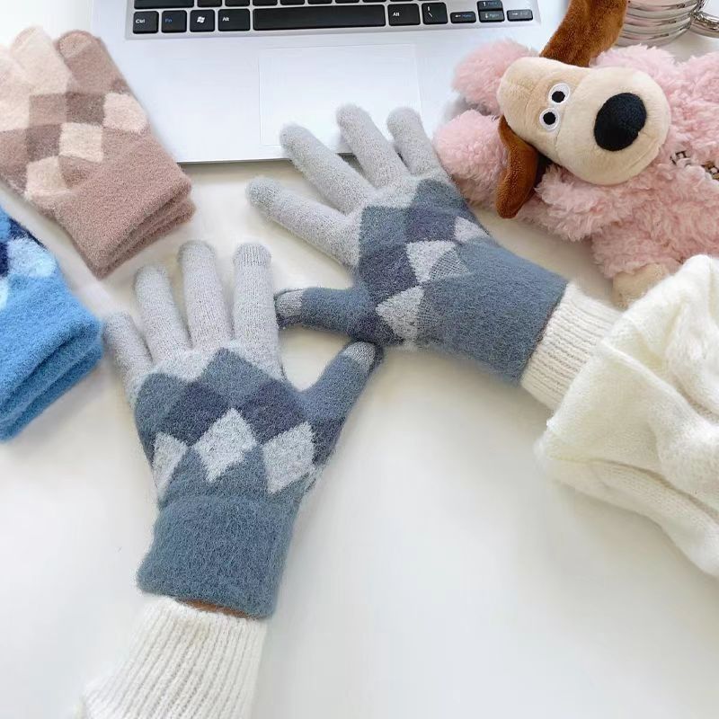 Шерстяные теплые перчатки для женщин на осень и зиму с сенсорным экраном для езды на велосипеде, милые зимние для велоспорта, для студентов, с пятью пальцами, плюс бархатные вязаные перчатки
