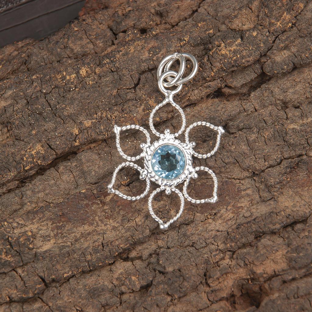 Подвеска с драгоценным камнем Голубой Топаз, Ювелирное изделие из стерлингового серебра 925 пробы, Великолепная серебряная подвеска ручной работы, Подарок для любви