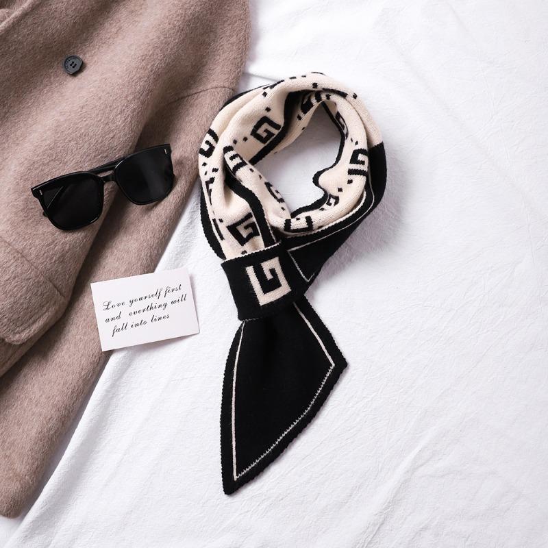 New Knitted Small Scarf Women's Wool Scarf Autumn and Winter Small Ears Letter Camellia Narrow Scarf