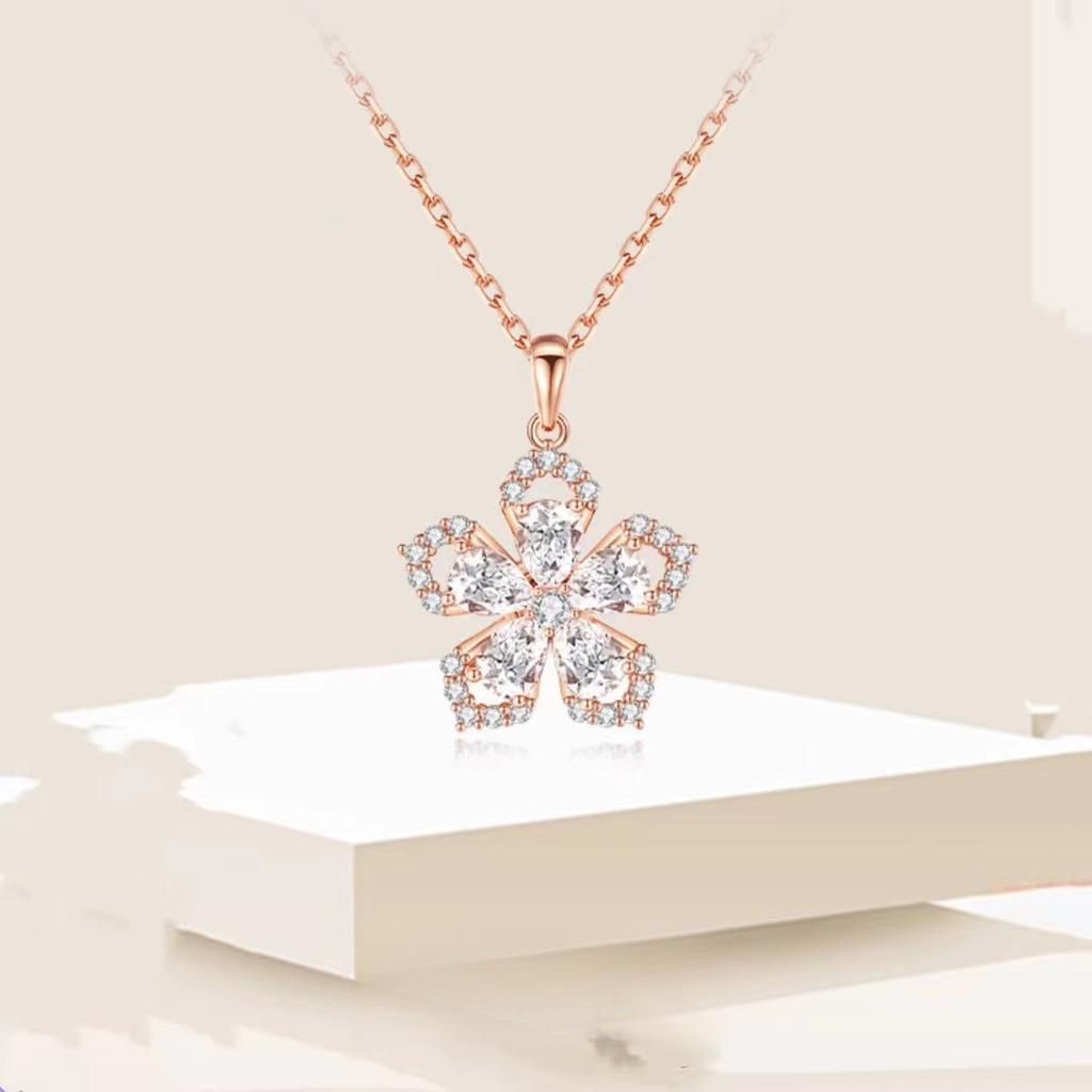 Транспортировка маленького колье Peach Blossom для женщин с легкой роскошной нишевой высококачественной цепочкой из розового золота Summer Forest Collarbone